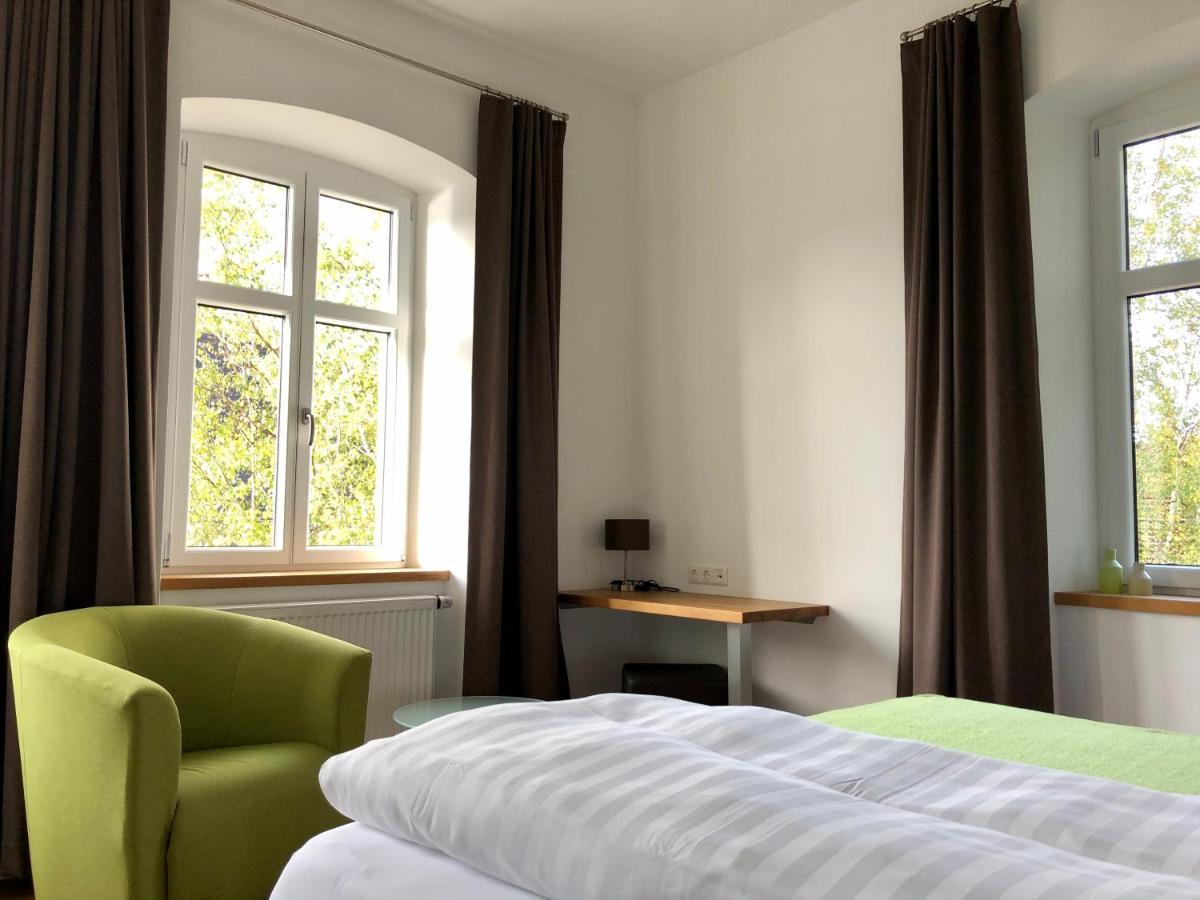 Das Logierhaus Bad Alexandersbad Extérieur photo